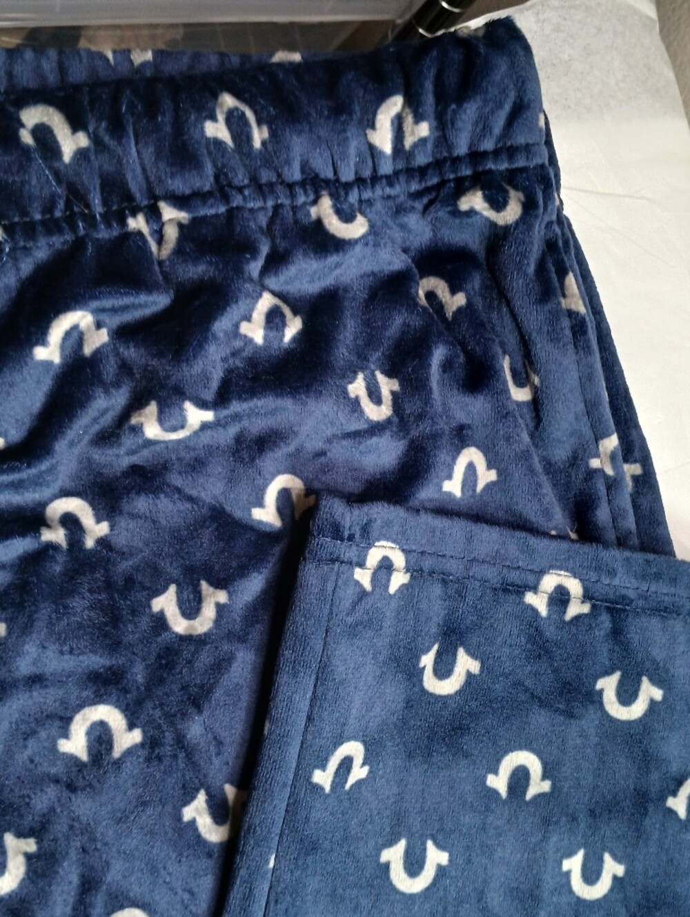 True Religion Men's Pajama Bottoms Navy Blue with Grey Logo Print - Picture 2 of 7